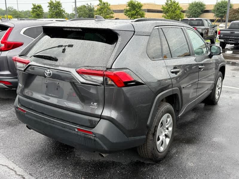 2021 Toyota RAV4 LE AWD