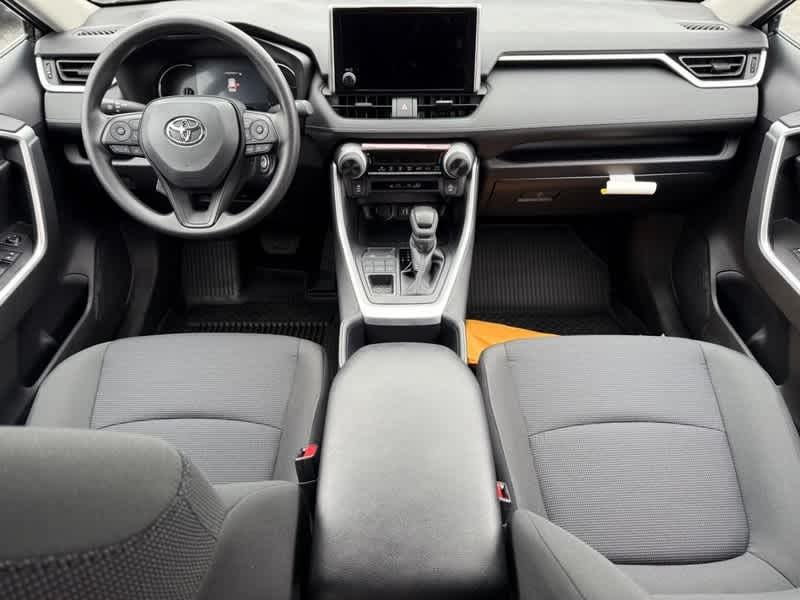 2025 Toyota RAV4 LE AWD