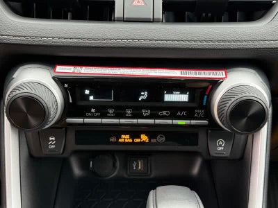 2025 Toyota RAV4 LE AWD