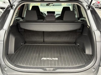 2025 Toyota RAV4 LE AWD