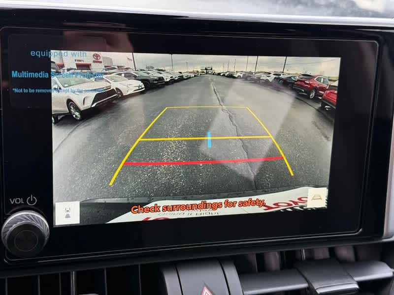 2025 Toyota RAV4 LE FWD