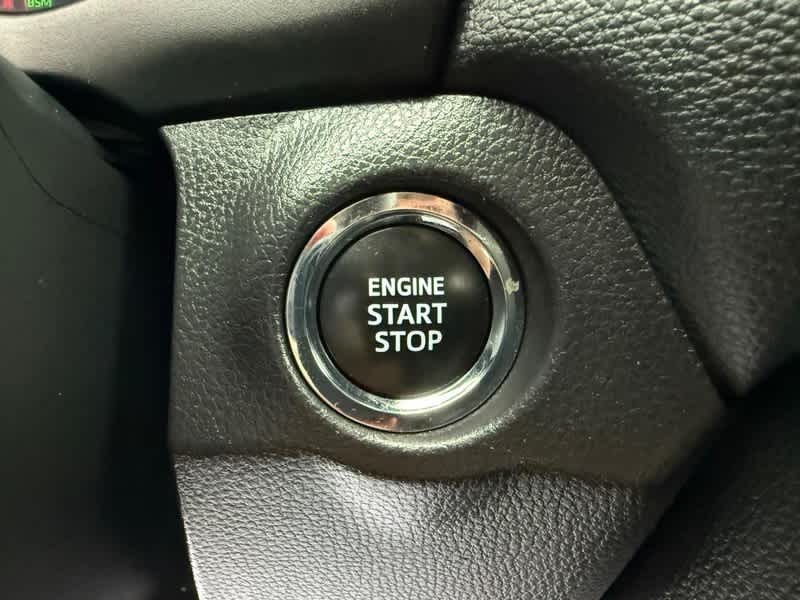 2025 Toyota RAV4 XLE AWD