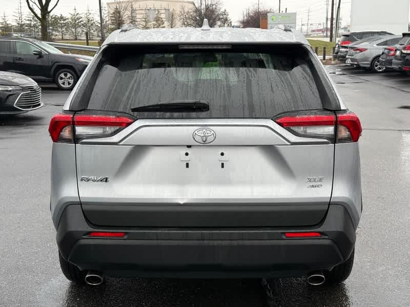 2025 Toyota RAV4 XLE AWD