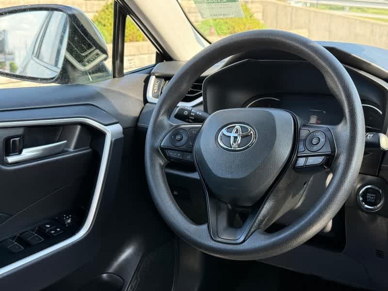 2025 Toyota RAV4 XLE AWD
