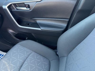 2025 Toyota RAV4 XLE AWD