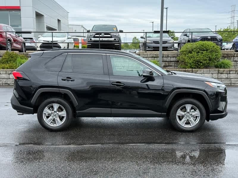 2025 Toyota RAV4 XLE AWD