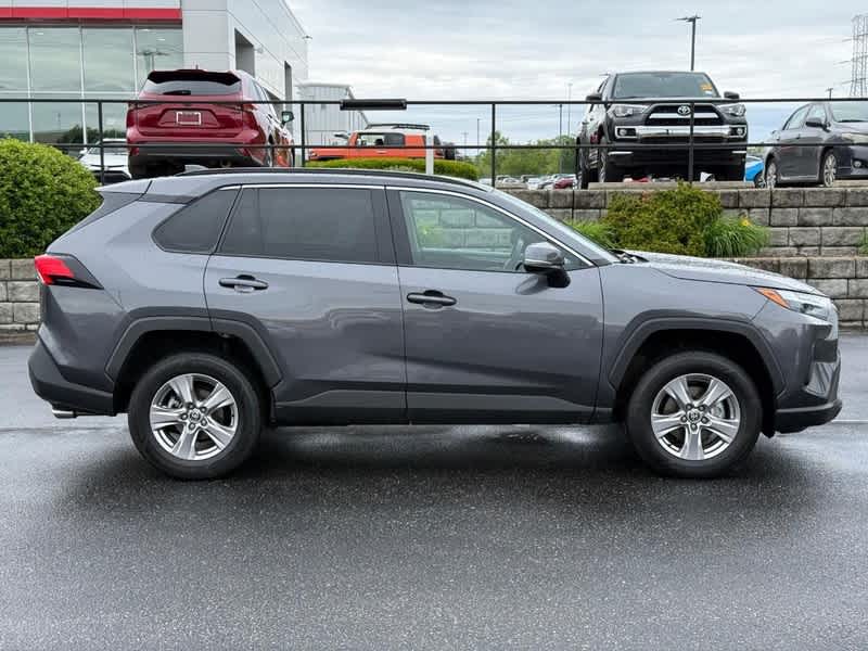 2025 Toyota RAV4 XLE AWD