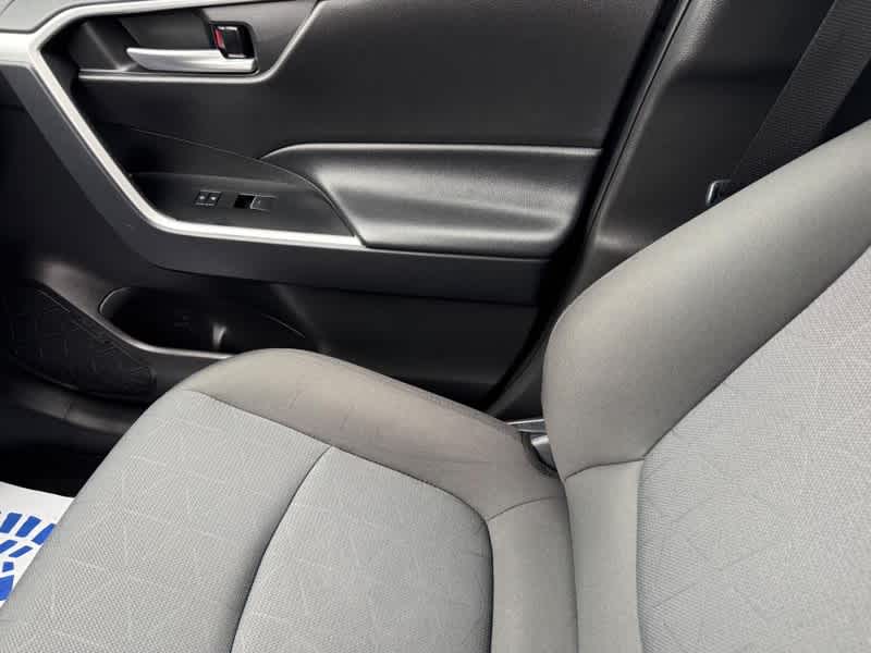 2025 Toyota RAV4 XLE AWD