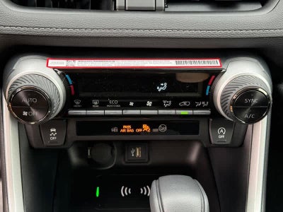 2025 Toyota RAV4 XLE AWD