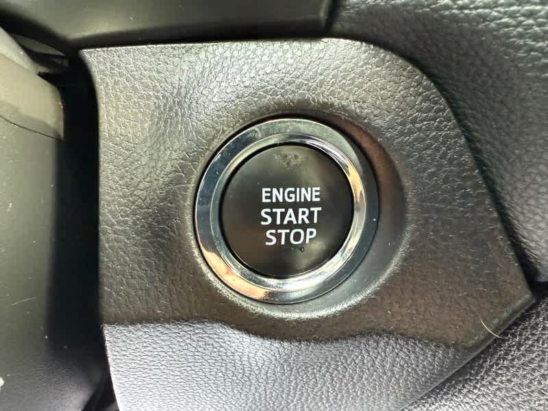 2025 Toyota RAV4 XLE AWD