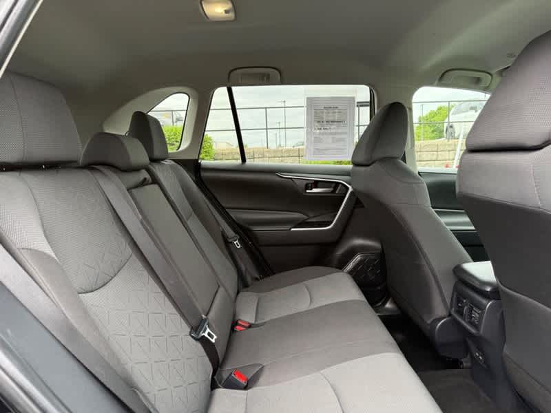 2025 Toyota RAV4 XLE AWD