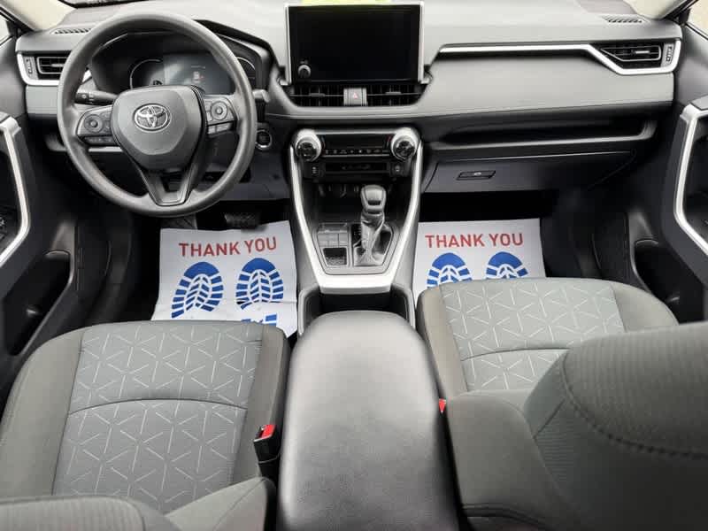 2025 Toyota RAV4 XLE AWD