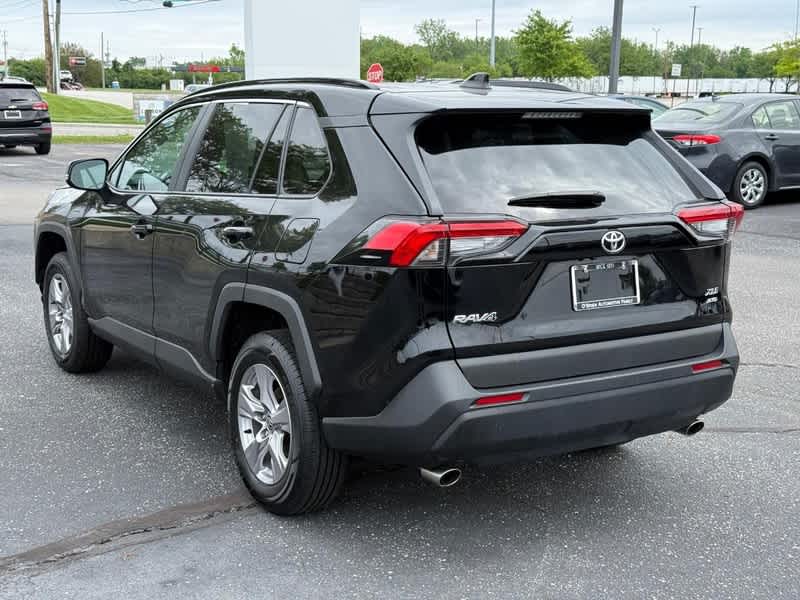 2025 Toyota RAV4 XLE AWD