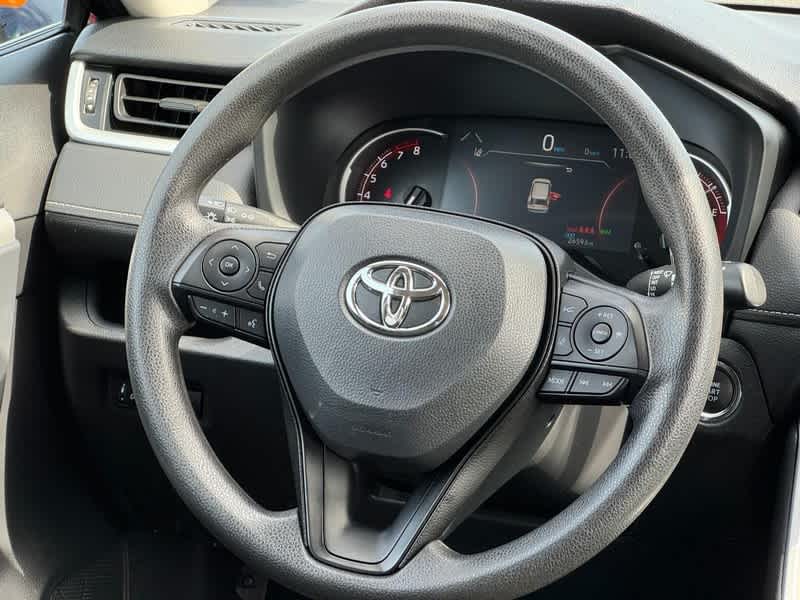 2025 Toyota RAV4 XLE AWD