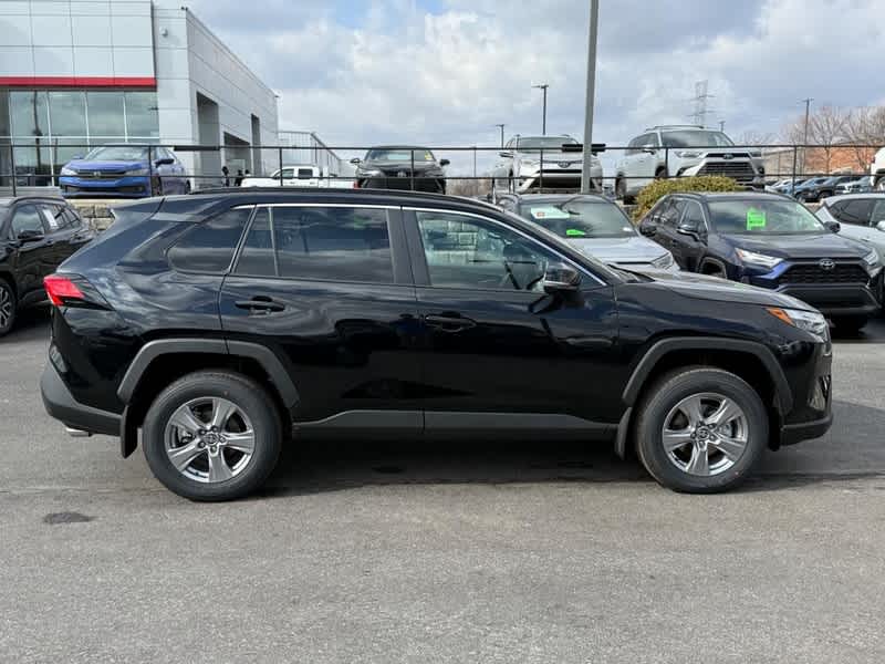 2025 Toyota RAV4 XLE AWD