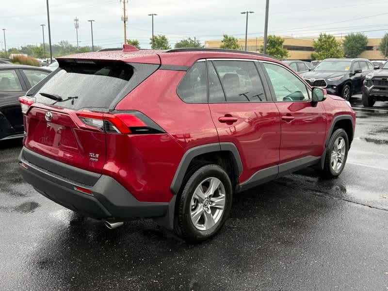 2024 Toyota RAV4 XLE AWD