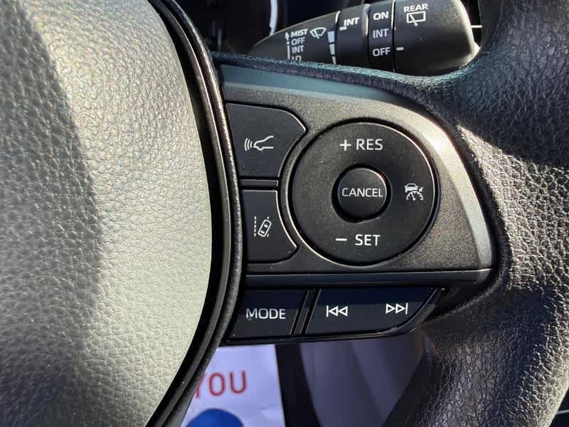 2025 Toyota RAV4 XLE AWD