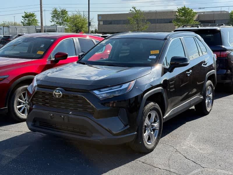 2025 Toyota RAV4 XLE AWD