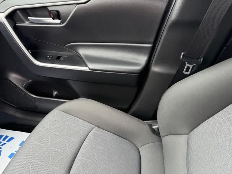 2025 Toyota RAV4 XLE AWD