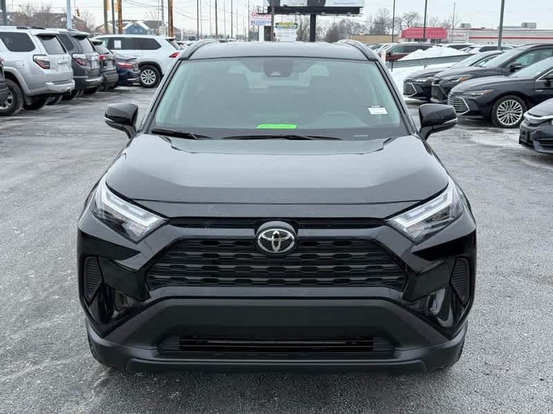 2025 Toyota RAV4 XLE AWD