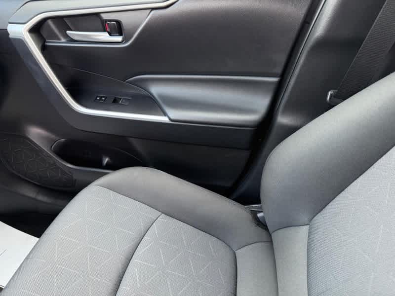 2025 Toyota RAV4 XLE AWD