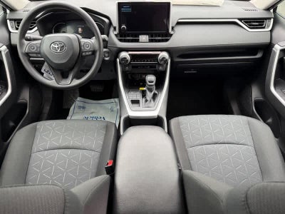 2025 Toyota RAV4 XLE AWD
