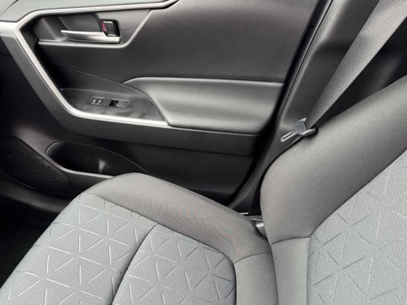 2025 Toyota RAV4 XLE AWD