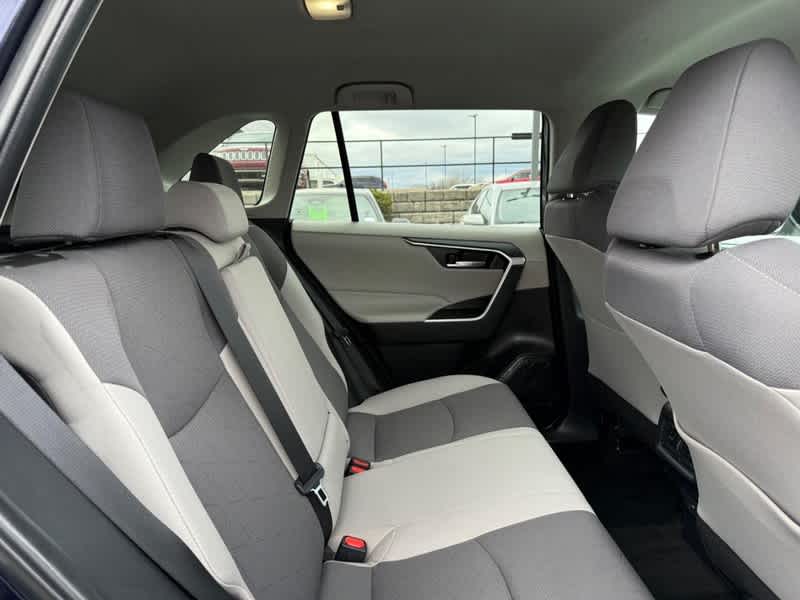 2025 Toyota RAV4 XLE AWD