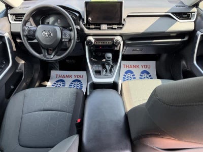 2025 Toyota RAV4 XLE AWD