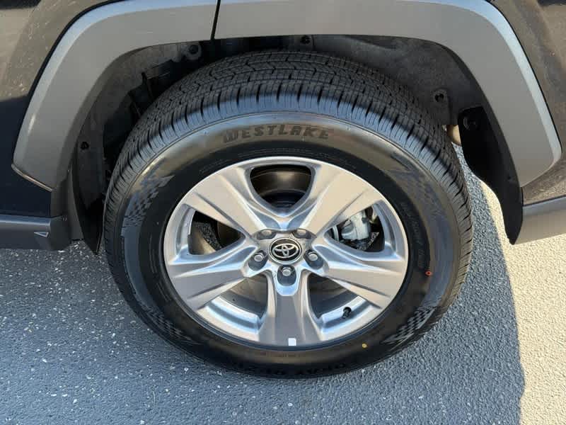 2024 Toyota RAV4 XLE AWD