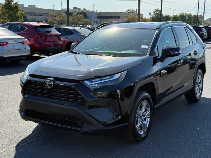 2024 Toyota RAV4 XLE AWD