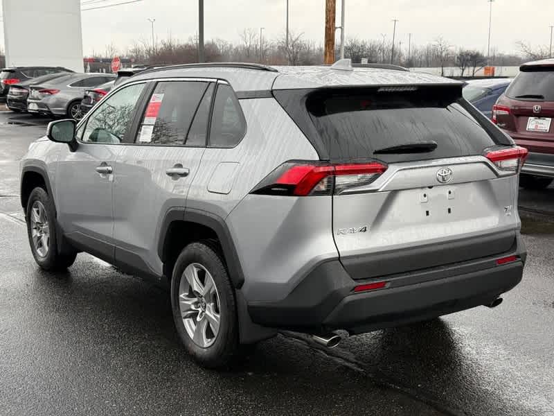 2025 Toyota RAV4 XLE AWD