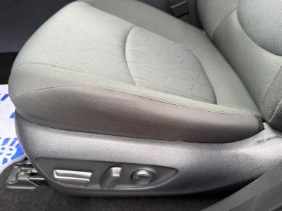 2025 Toyota RAV4 XLE AWD