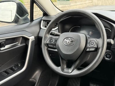 2025 Toyota RAV4 XLE AWD