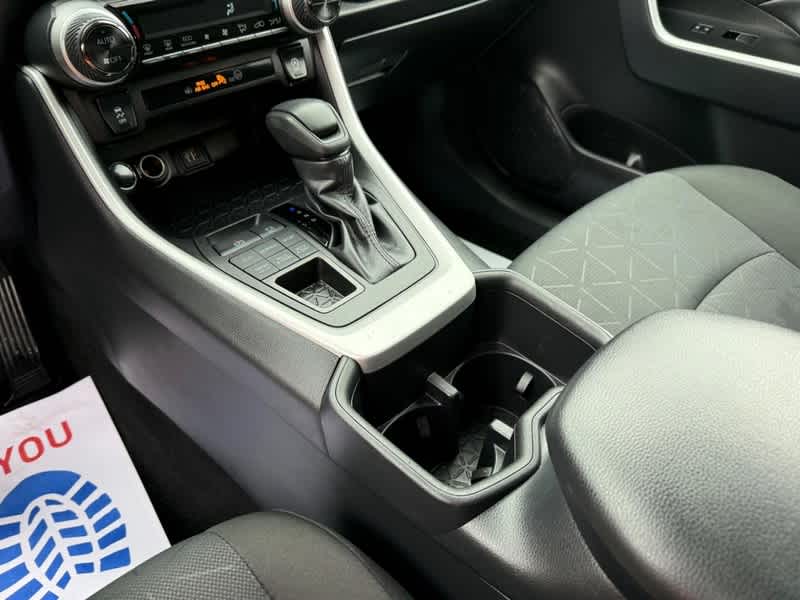 2025 Toyota RAV4 XLE AWD