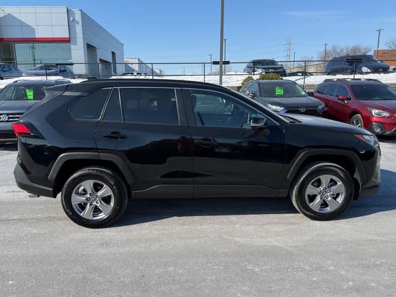 2025 Toyota RAV4 XLE AWD
