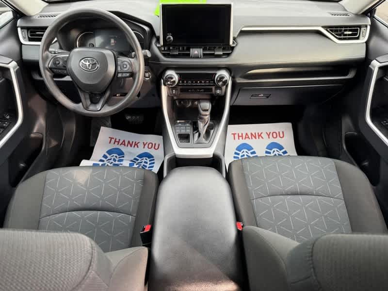 2025 Toyota RAV4 XLE AWD