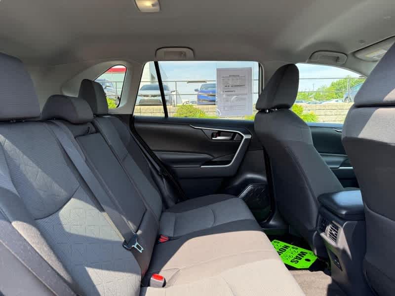 2025 Toyota RAV4 XLE AWD