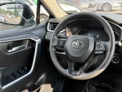 2025 Toyota RAV4 XLE AWD
