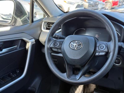 2025 Toyota RAV4 XLE AWD