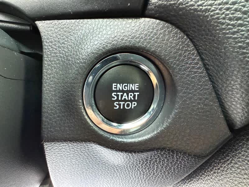 2025 Toyota RAV4 XLE AWD