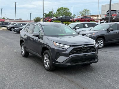 2025 Toyota RAV4 XLE AWD