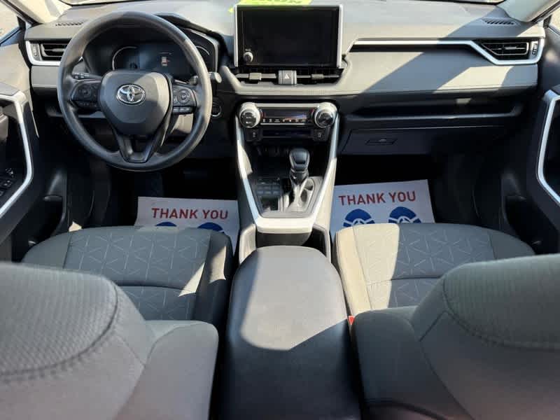 2025 Toyota RAV4 XLE AWD