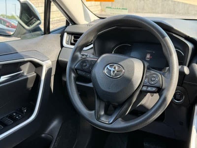 2025 Toyota RAV4 XLE AWD
