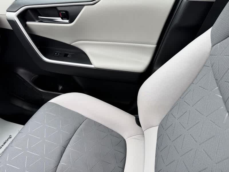 2022 Toyota RAV4 Hybrid XLE AWD