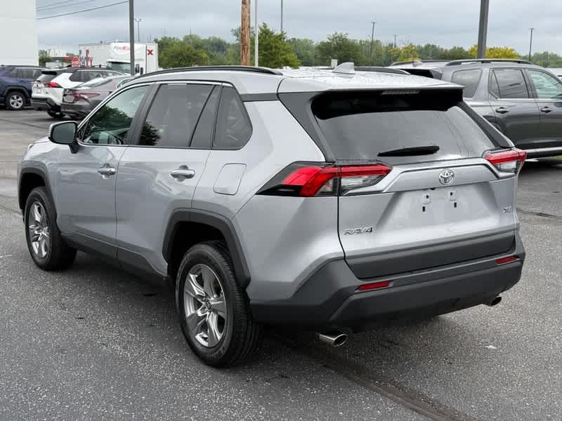 2025 Toyota RAV4 XLE FWD