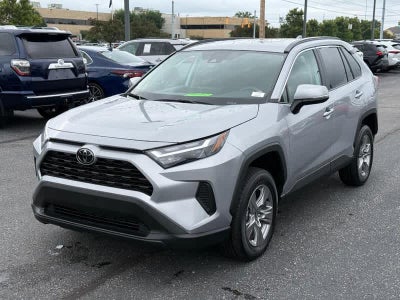 2025 Toyota RAV4 XLE FWD