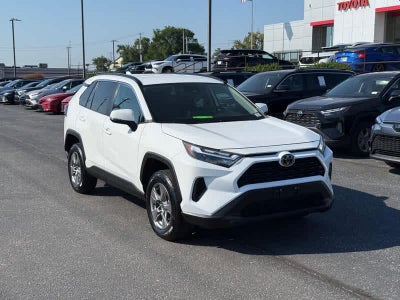 2025 Toyota RAV4 XLE FWD