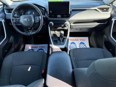 2025 Toyota RAV4 XLE FWD