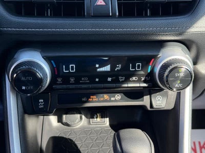 2025 Toyota RAV4 XLE FWD